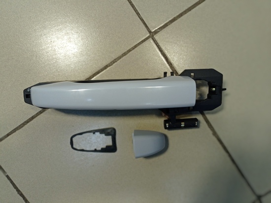 Ручка двери наружная передняя правая Geely ATLAS